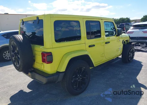 2024 Jeep Wrangler 4Xe Sahara 4Xe z USA, uszkodzony, nr VIN 1C4RJXP68RW254525